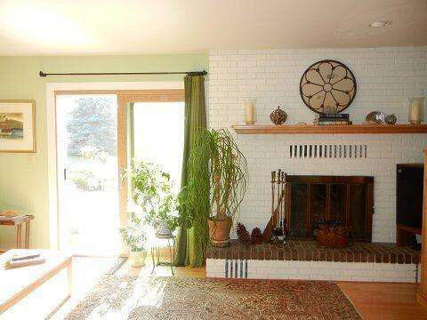 861 North Hintz Road Owosso, MI 48867 - Photo 17 of 44 20419785-16.JPG