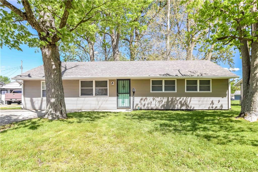 1909 Churchill Road Franklin, IN 46131 - Photo 1 of 31 Gallery Image 1