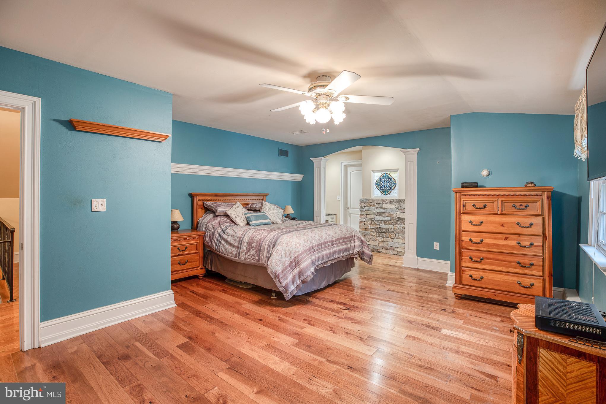 340 Malin Road Newtown Square, PA 19073 - Photo 14 of 33 Master Bedroom
