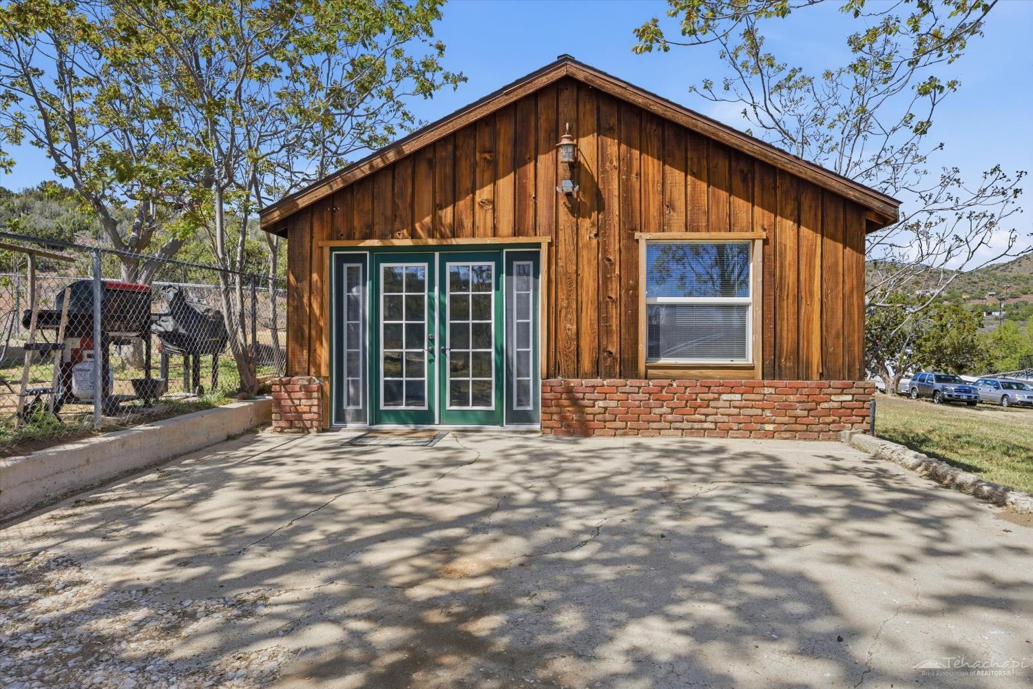 24763 Sand Canyon Road Tehachapi, CA 93561 - Photo 16 of 35 Gallery Image 16