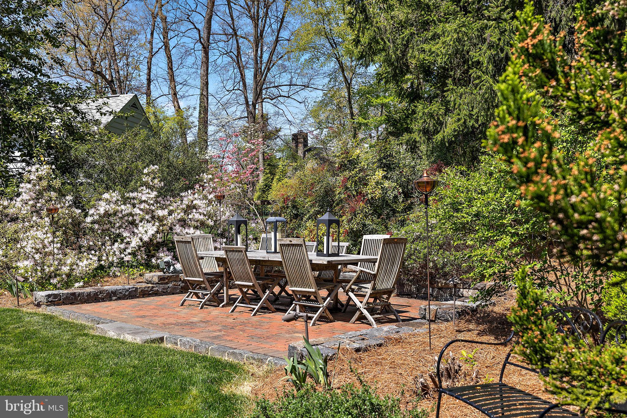 900 Overbrook Road Wilmington, DE 19807 - Photo 46 of 70 Upper patio fits table for 10, well lit at night