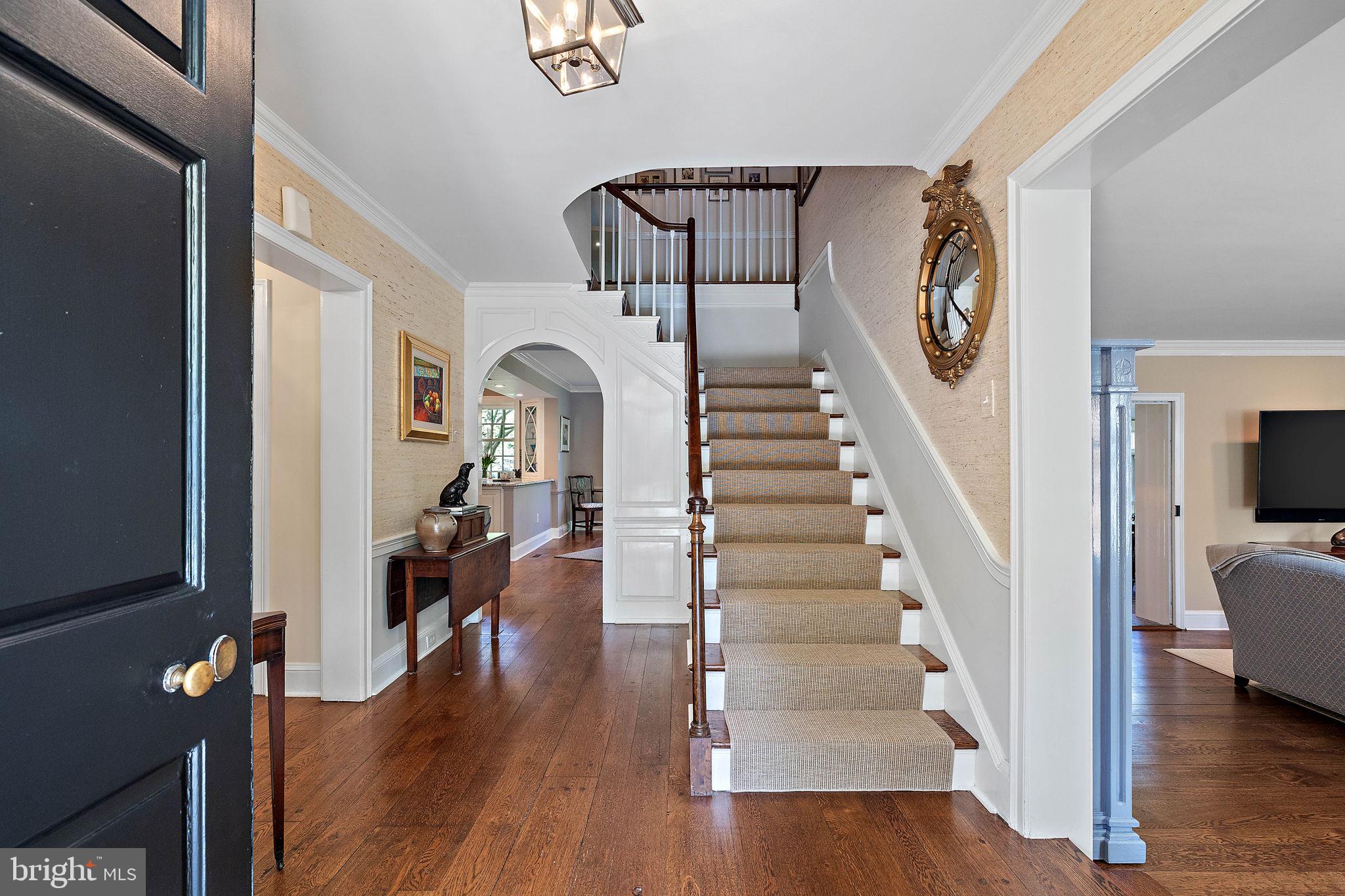 900 Overbrook Road Wilmington, DE 19807 - Photo 6 of 70 Front foyer original carved wainscoting