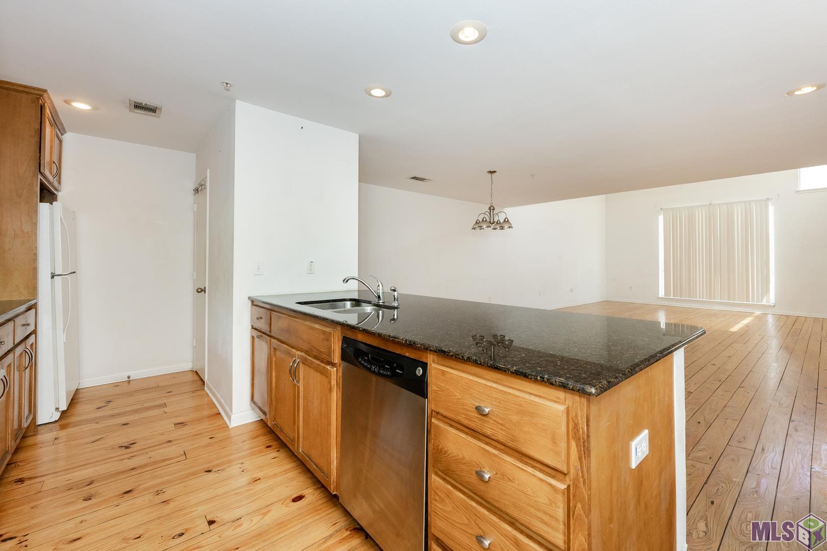 1720 Nicholson Drive, Unit 4 Baton Rouge, LA 70802 - Photo 6 of 23 Gallery Image 6