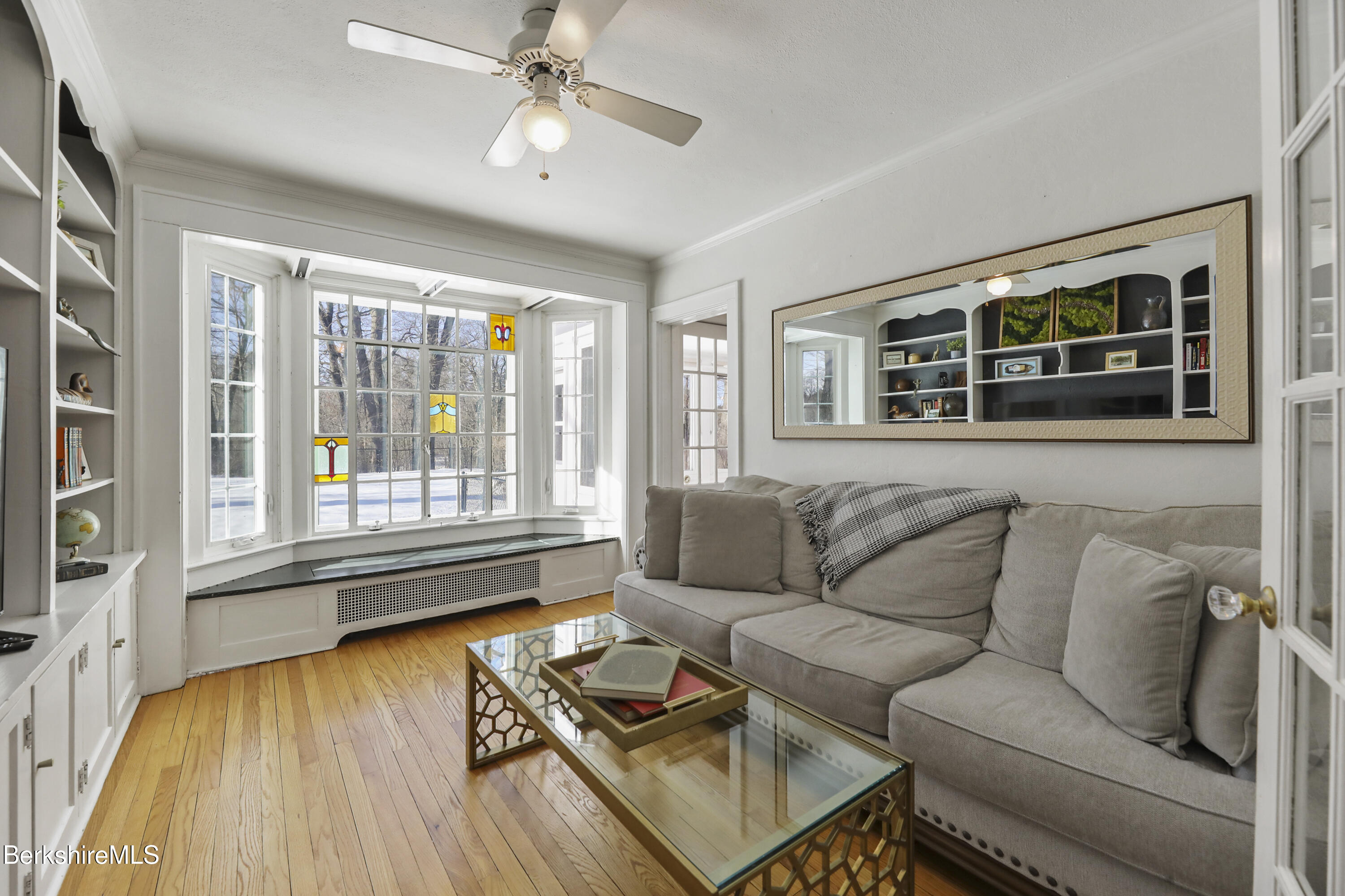 32 Brunswick Street Pittsfield, MA 01201 - Photo 16 of 49 16-Family Room