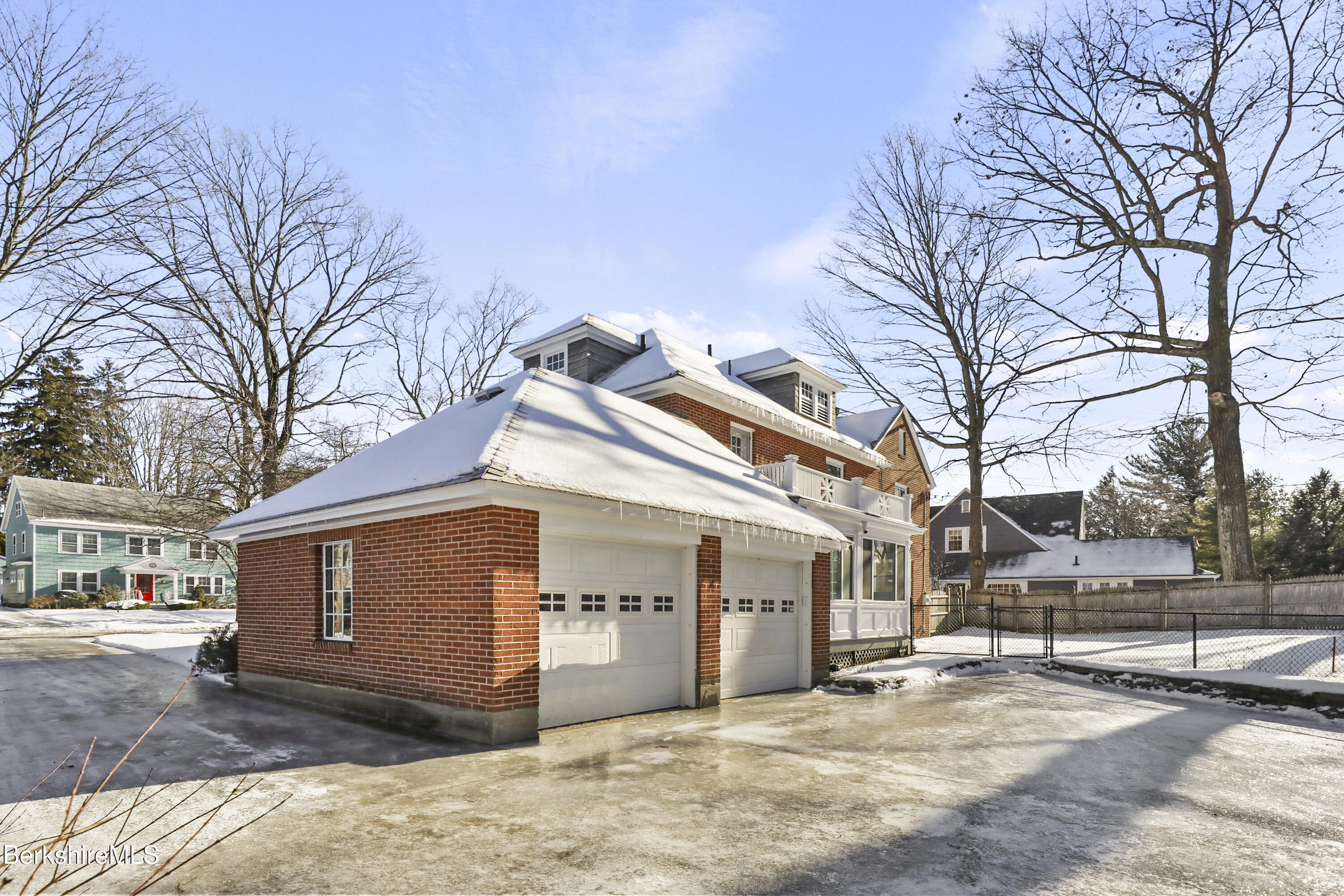 32 Brunswick Street Pittsfield, MA 01201 - Photo 6 of 49 6-Exterior Back