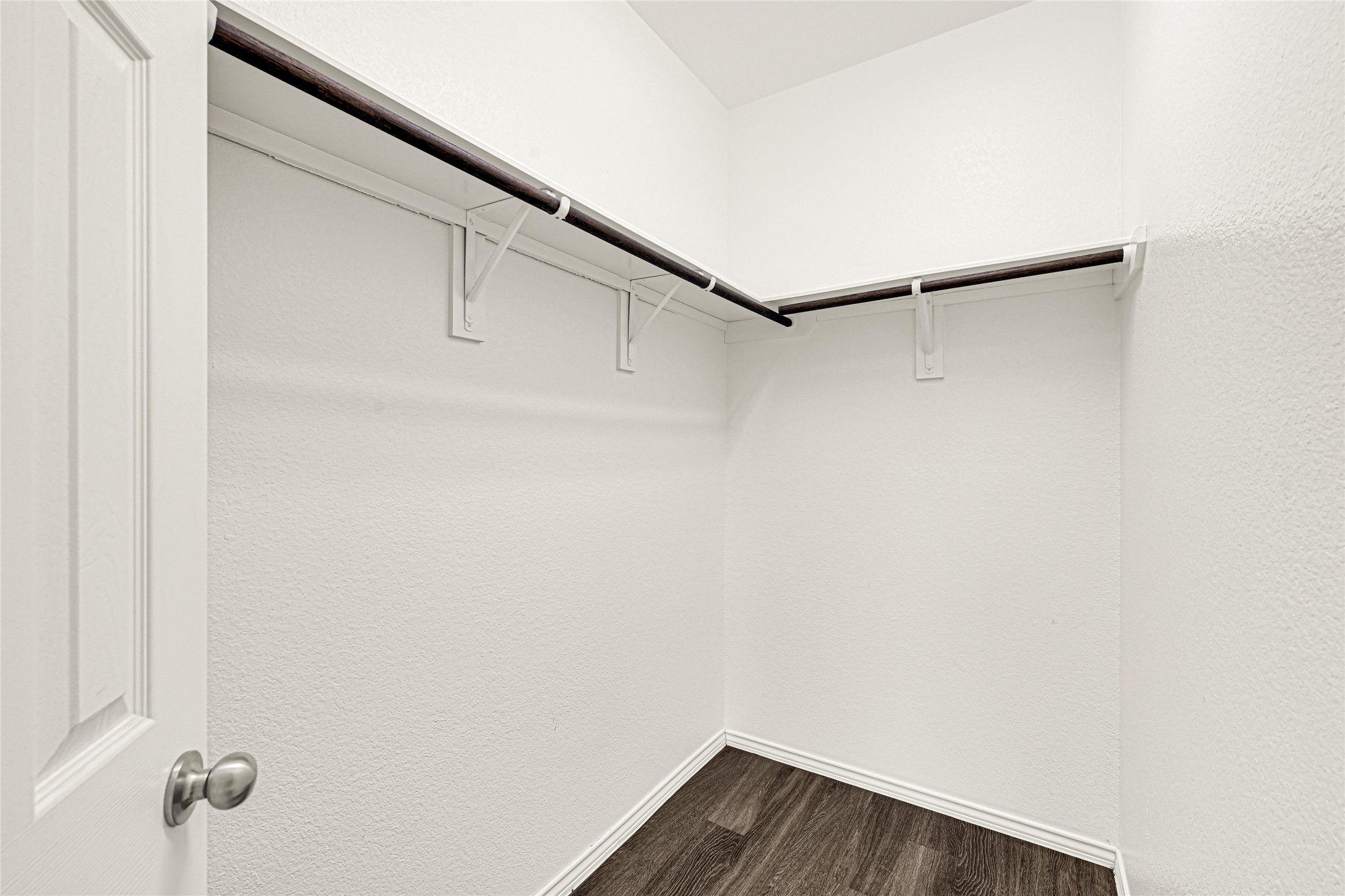 2210 Timberland Country Court Conroe, TX 77304 - Photo 20 of 25 Primary walk-in closet