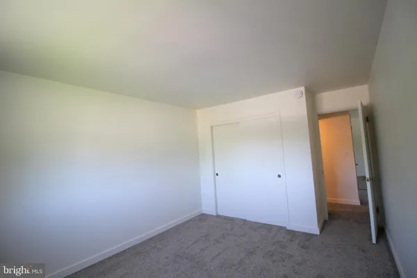 $975 | 215 West 4th Street, Unit 7, Quarryville, PA 17566