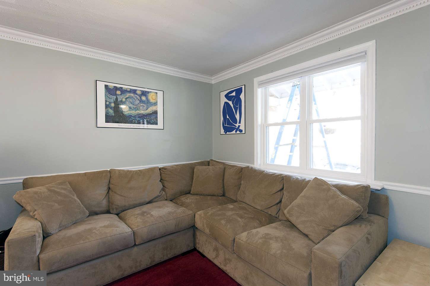 1136 Portner Road Alexandria, VA 22314 - Photo 5 of 18 Open Living Room w Wood Floors