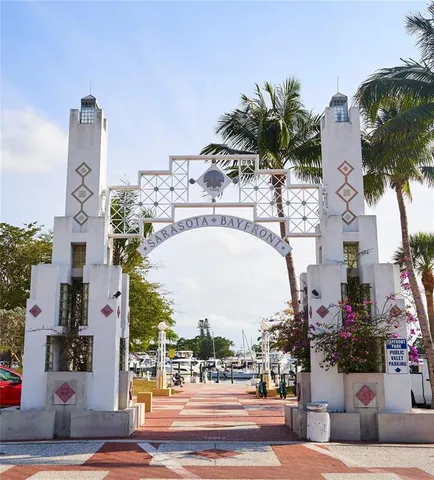 $1,668,000 | 33 South Palm Avenue, Unit 1702, Sarasota, FL 34236