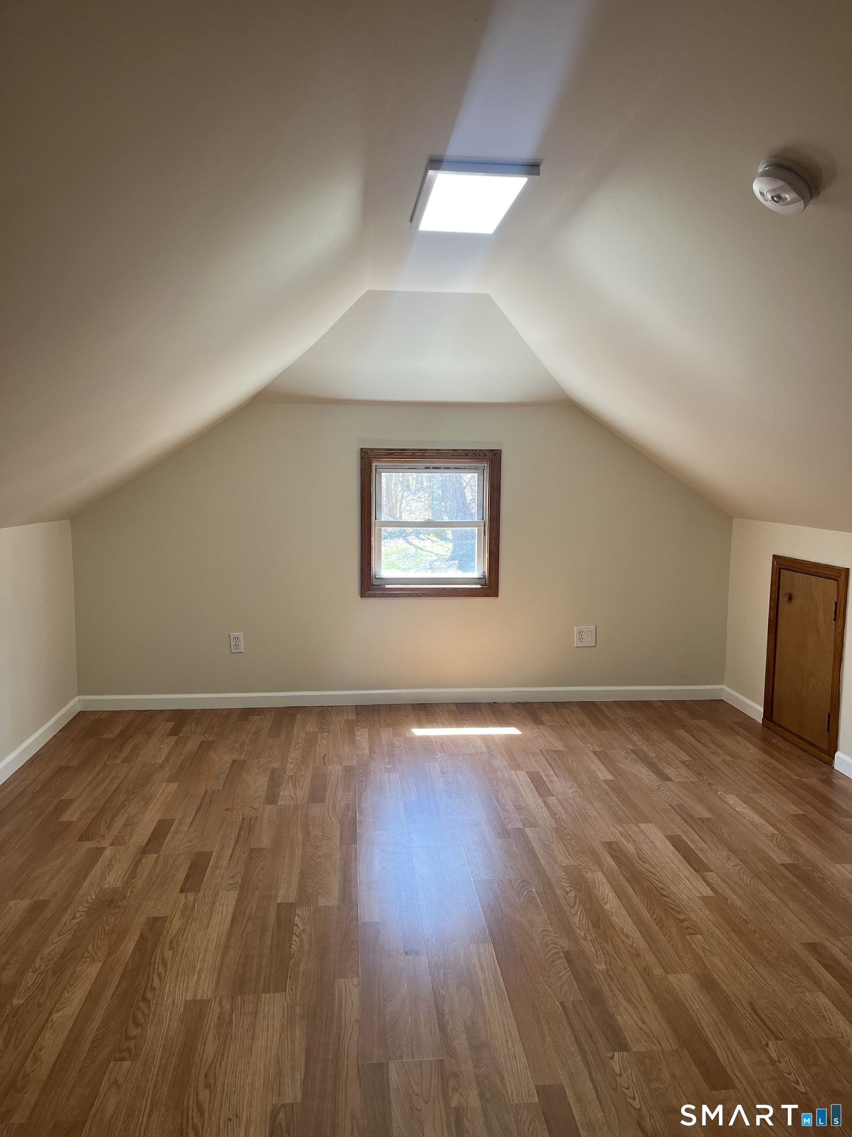 2101 Scott Road Cheshire, CT 06410 - Photo 22 of 25 Second Floor!