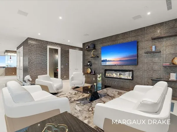 $3,200,000 | 335 Bridge Street Northwest, Unit 3200, Grand Rapids, MI 49504