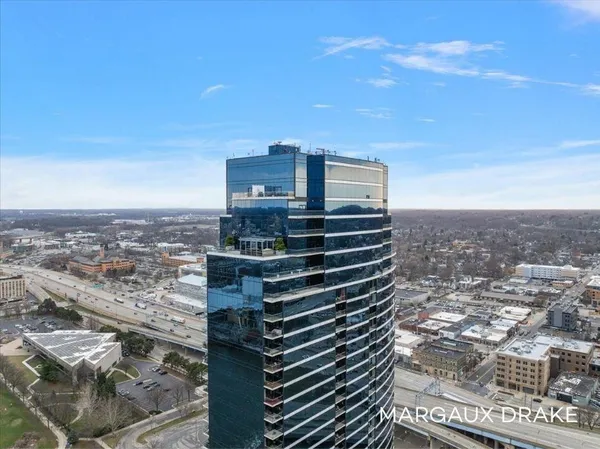 $3,200,000 | 335 Bridge Street Northwest, Unit 3200, Grand Rapids, MI 49504