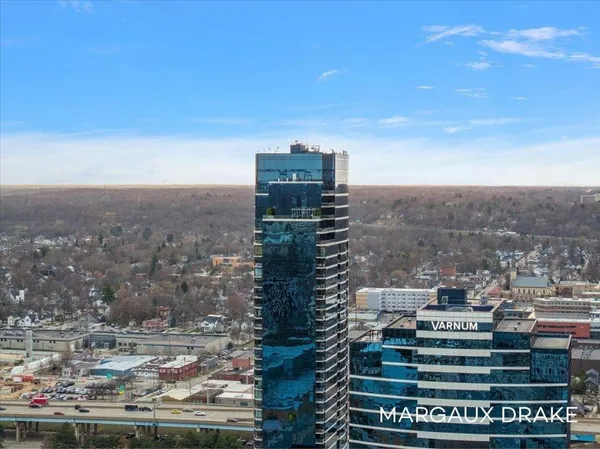 $3,200,000 | 335 Bridge Street Northwest, Unit 3200, Grand Rapids, MI 49504