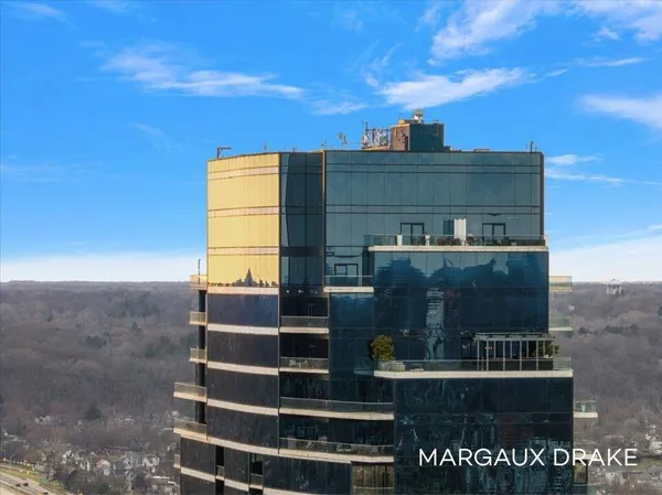 $3,200,000 | 335 Bridge Street Northwest, Unit 3200, Grand Rapids, MI 49504