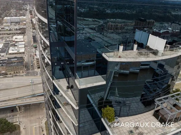 $3,200,000 | 335 Bridge Street Northwest, Unit 3200, Grand Rapids, MI 49504