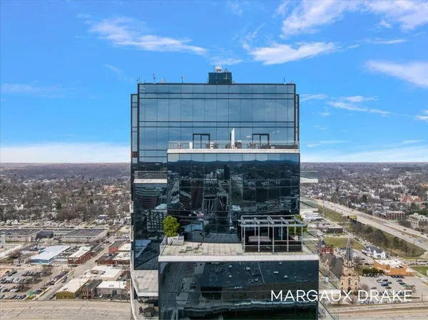 $3,200,000 | 335 Bridge Street Northwest, Unit 3200, Grand Rapids, MI 49504