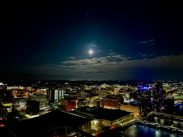 $3,200,000 | 335 Bridge Street Northwest, Unit 3200, Grand Rapids, MI 49504