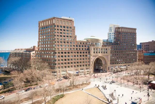 $7,500 | 110 Broad Street, Unit 1002, Boston, MA 02110