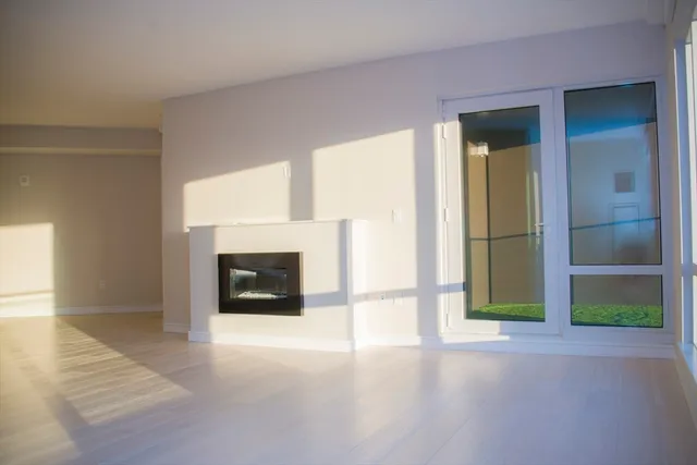 $7,500 | 110 Broad Street, Unit 1002, Boston, MA 02110