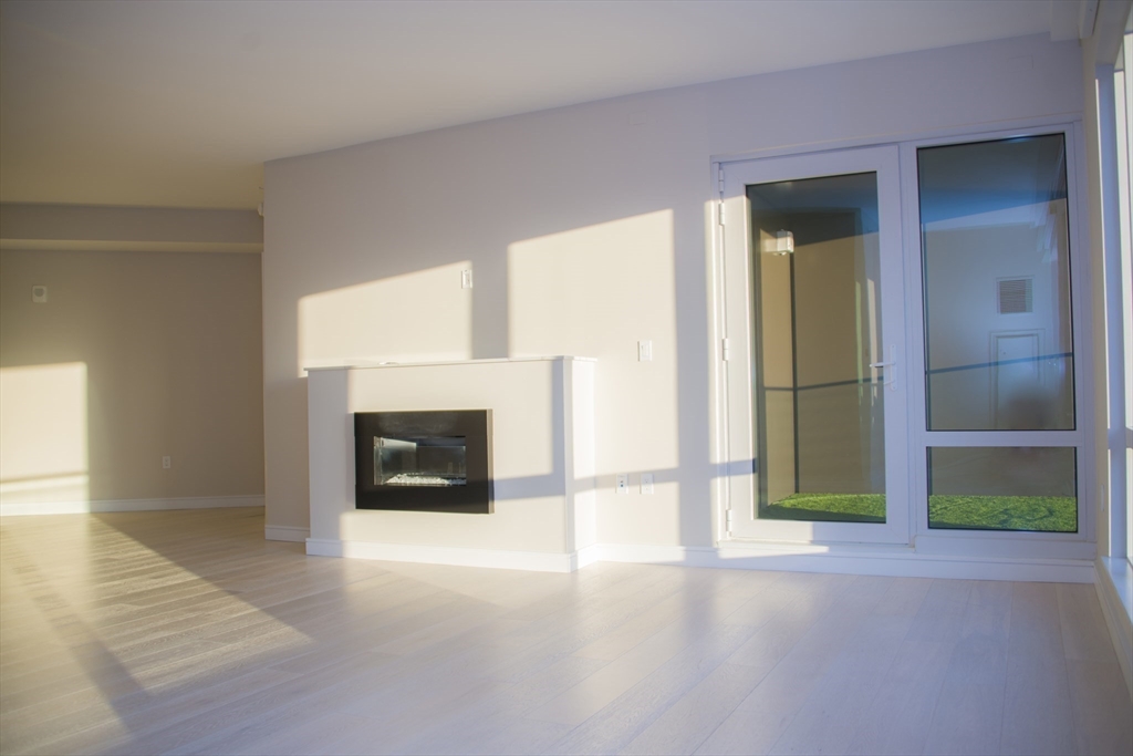 110 Broad Street, Unit 1002 Boston, MA 02110 - Photo 5 of 22