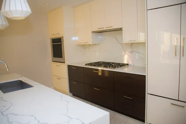 $7,500 | 110 Broad Street, Unit 1002, Boston, MA 02110