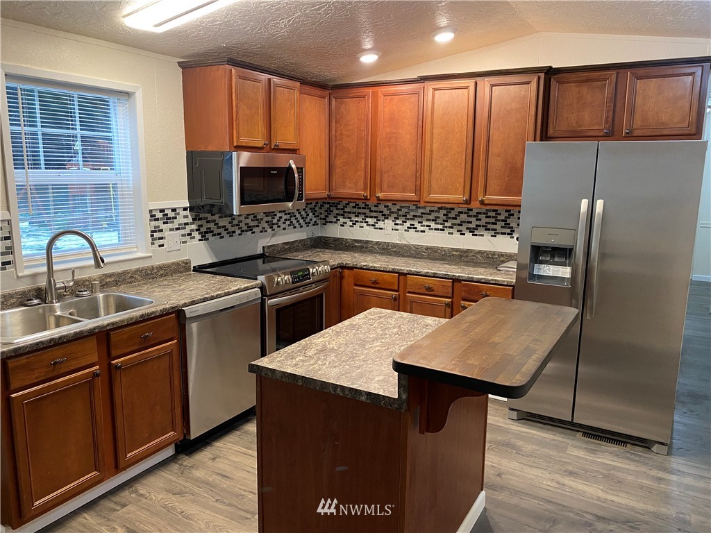 5673 Bethel Road Southeast, Unit 41 Port Orchard, WA 98367 - Photo 2 of 11 Gallery Image 2