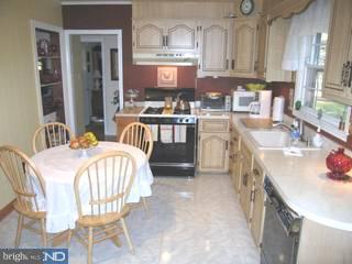 727 Croton Road Wayne, PA 19087 - Photo 4 of 6