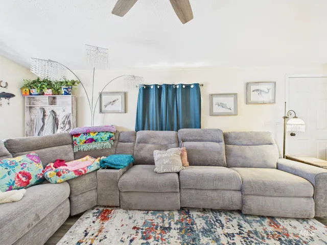 $170,000 | 1401 Republic Lane, Emmett, ID 83617