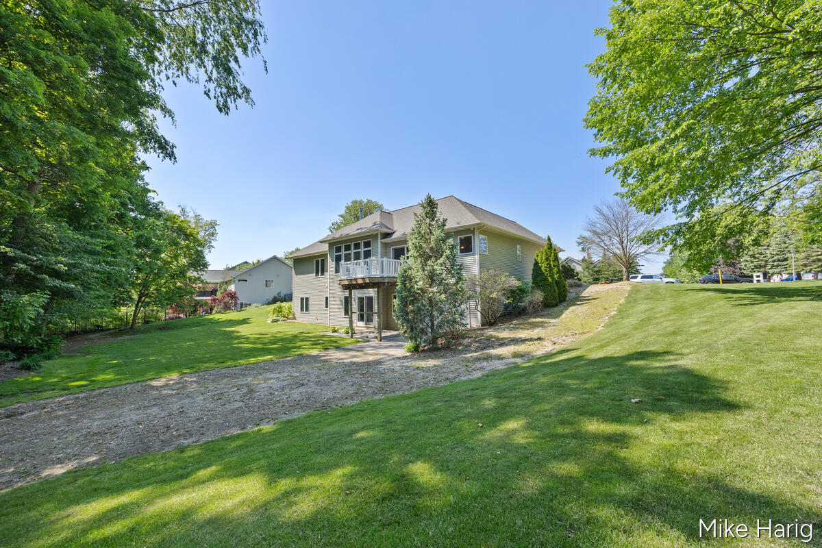 3012 Hunters Drive Jenison, MI 49428 - Photo 41 of 49 3012-Hunters_048