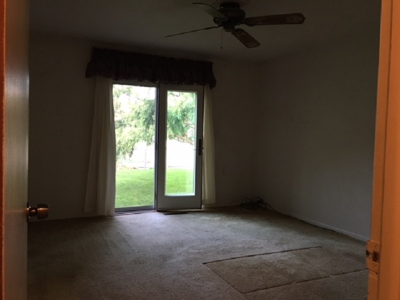 4889 East Valley Road Mount Pleasant, MI 48858 - Photo 10 of 37 1856948-9.JPG