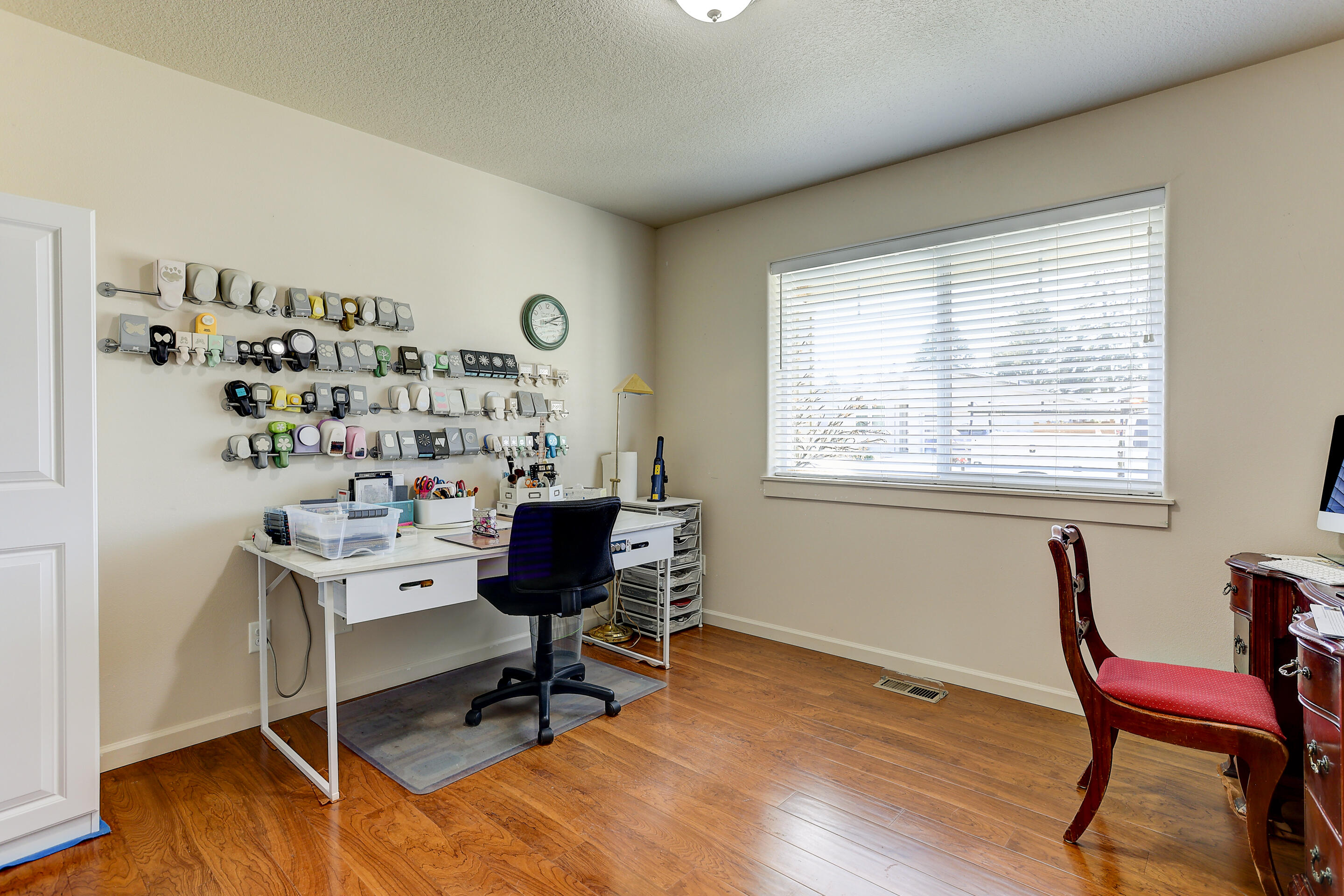 62014 Dantili Road Bend, OR 97701 - Photo 17 of 24 62014 Dantili Road-1