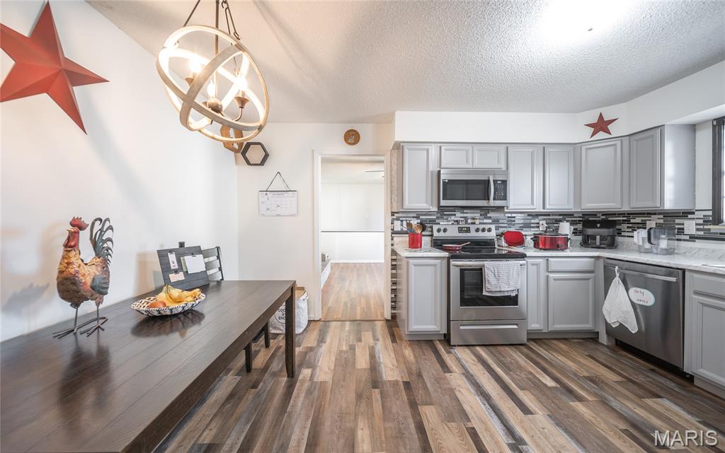 1500 Independence Road Rolla, MO 65401 - Photo 11 of 42