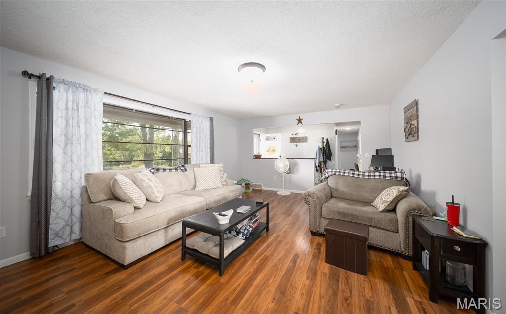 1500 Independence Road Rolla, MO 65401 - Photo 8 of 42