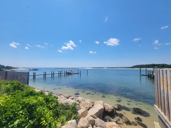 $949,900 | 177 Bayview Circle, Osterville, MA 02655