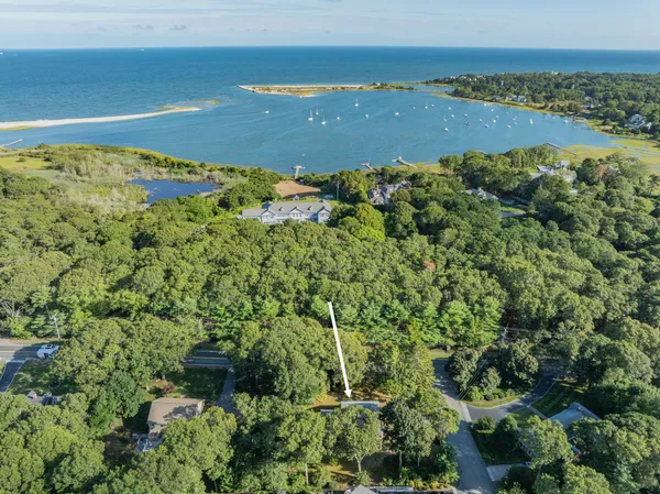 $949,900 | 177 Bayview Circle, Osterville, MA 02655
