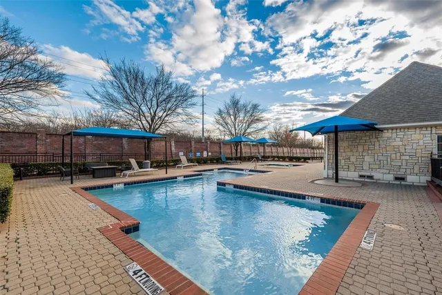 $699,900 | 3114 University Park Lane, Irving, TX 75062