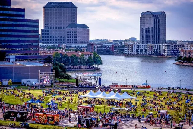 $699,900 | 3114 University Park Lane, Irving, TX 75062