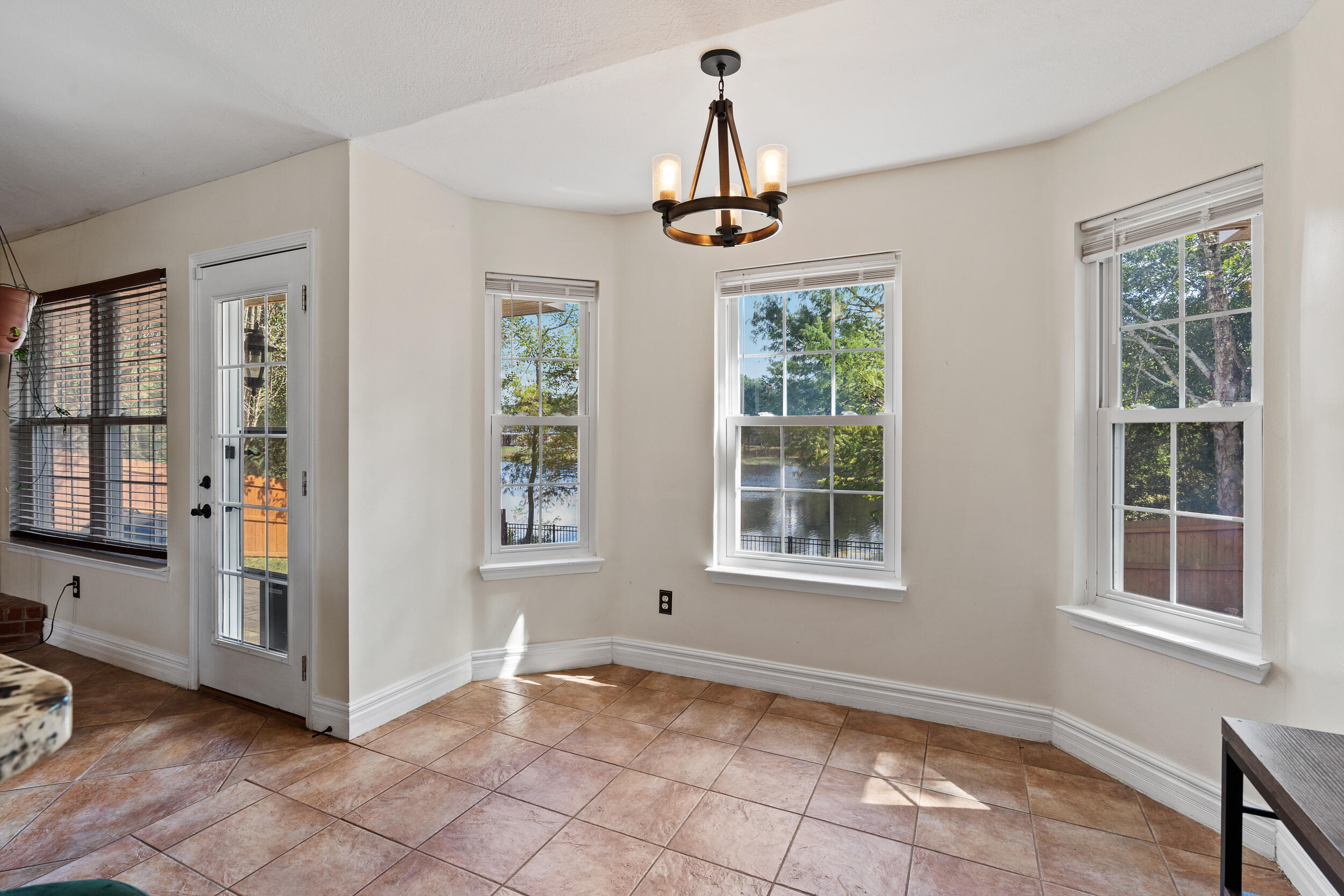 2852 Atoka Trail Crestview, FL 32539 - Photo 11 of 43 Breakfast Nook