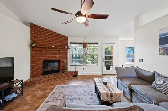 $400,000 | 2852 Atoka Trail, Crestview, FL 32539