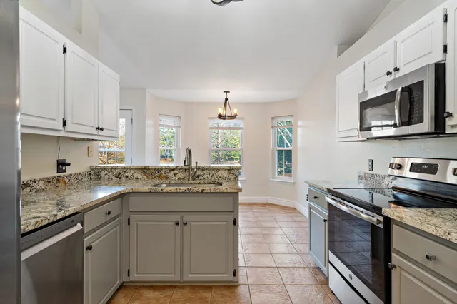 $400,000 | 2852 Atoka Trail, Crestview, FL 32539