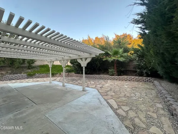 $1,049,000 | 596 Aspen Ridge Court, Oak Park, CA 91377