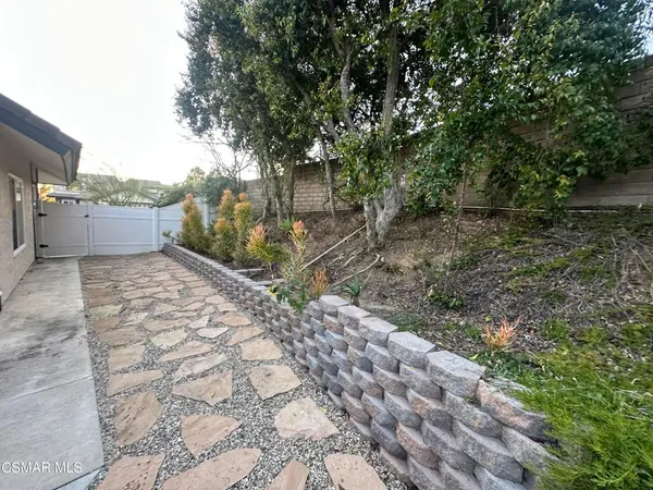 $1,049,000 | 596 Aspen Ridge Court, Oak Park, CA 91377