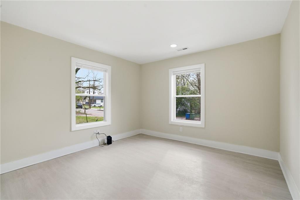 1458 Olive Street Southwest Atlanta, GA 30310 - Photo 24 of 38 an empty room with a window