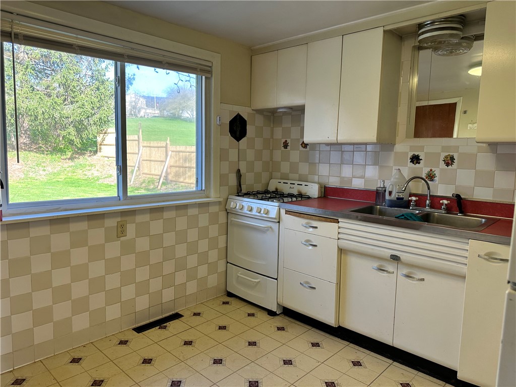 27 Franklin Road Walton, NY 13856 - Photo 6 of 40
