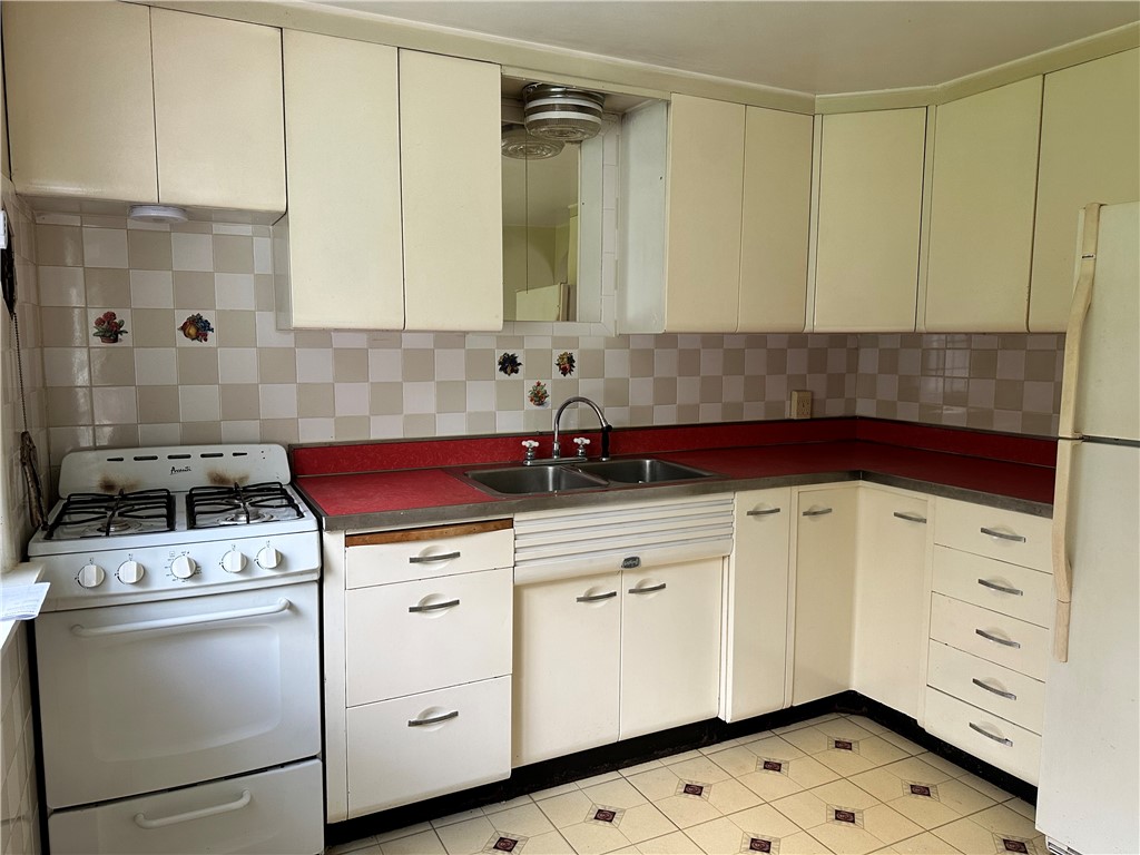 27 Franklin Road Walton, NY 13856 - Photo 7 of 40