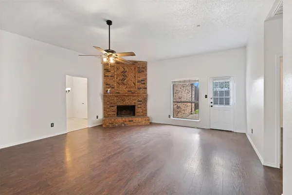 $2,250 | 5205 Wood Creek Lane, Garland, TX 75044