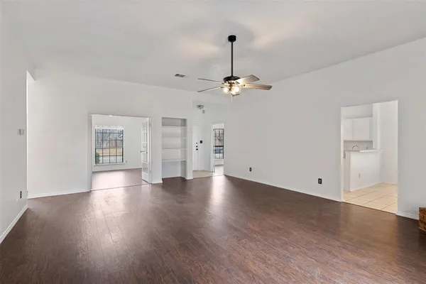 $2,250 | 5205 Wood Creek Lane, Garland, TX 75044