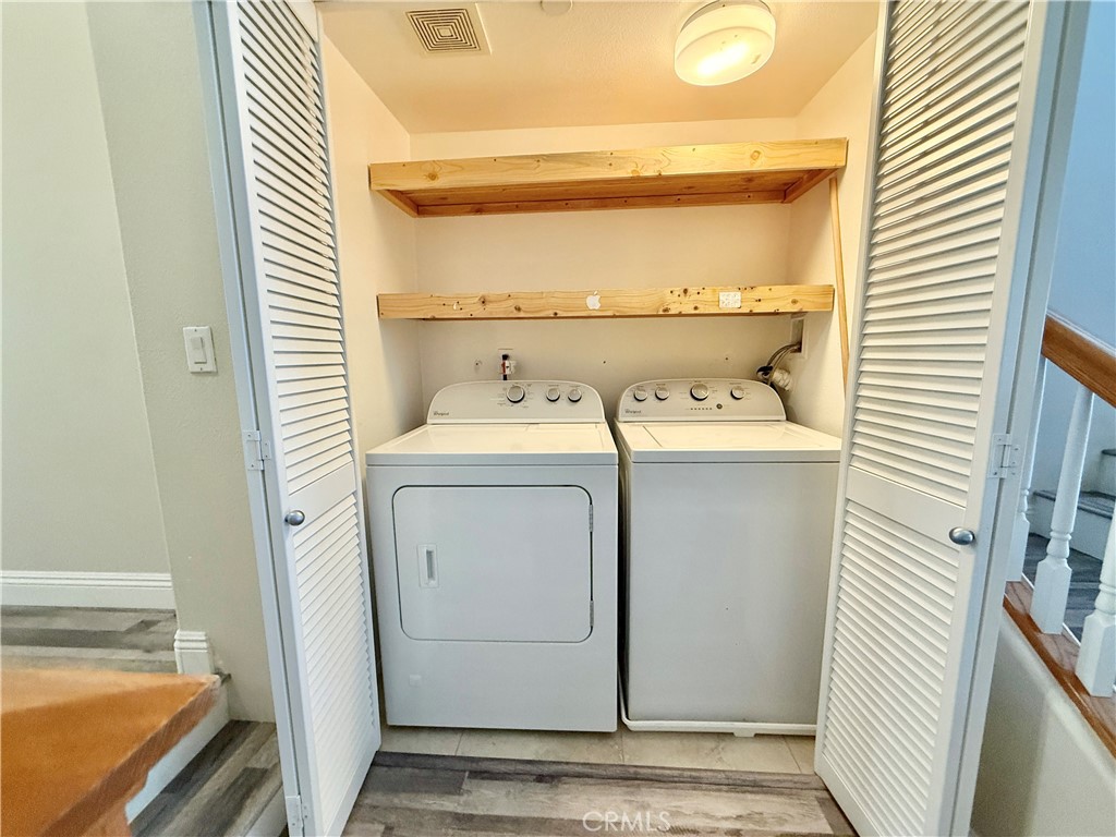 5 Quartz Lane Ladera Ranch, CA 92694 - Photo 27 of 55 Second floor laundry near loft