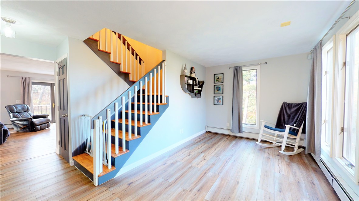 7 Apple House Drive Cranston, RI 02921 - Photo 12 of 38