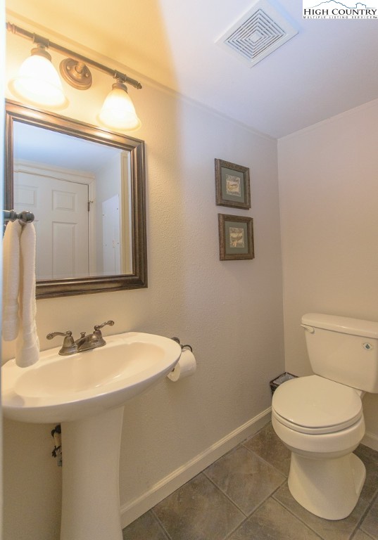 114 Locust Ridge Road Beech Mountain, NC 28604 - Photo 28 of 48